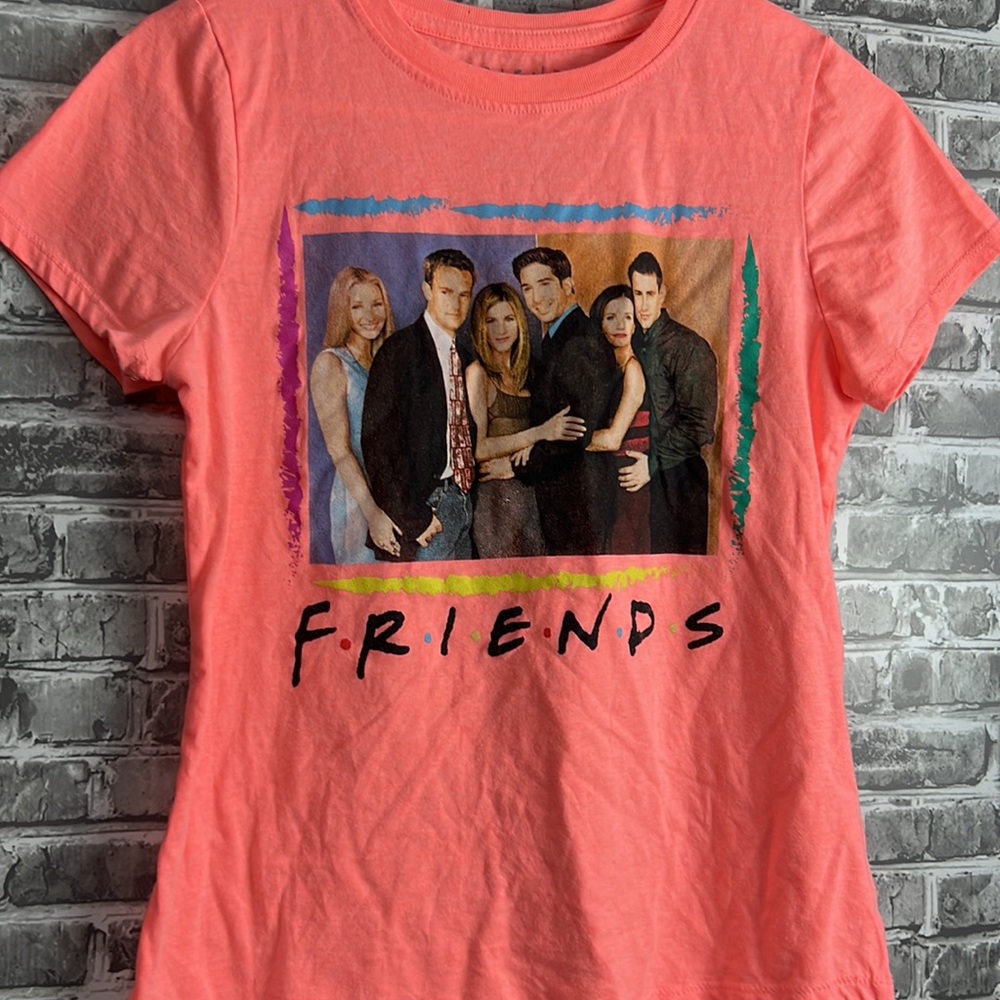 FRIENDS‎ - Picture 2 of 4